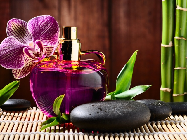 Как выбрать аромат духов: 10 советов парфюмеров