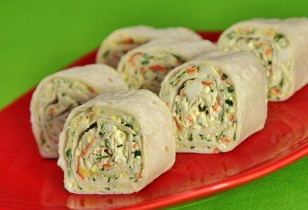 7 самых вкусных начинок для рулета из лаваша