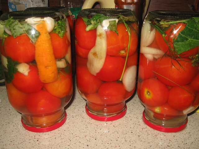 Консервация помидор: 5 рецептов как сделать их сочными и вкусными