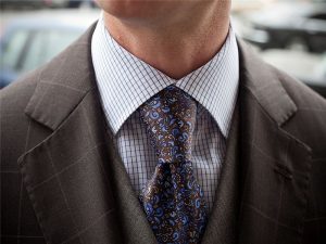 Как завязать галстук: самые простые инструкции со схемами