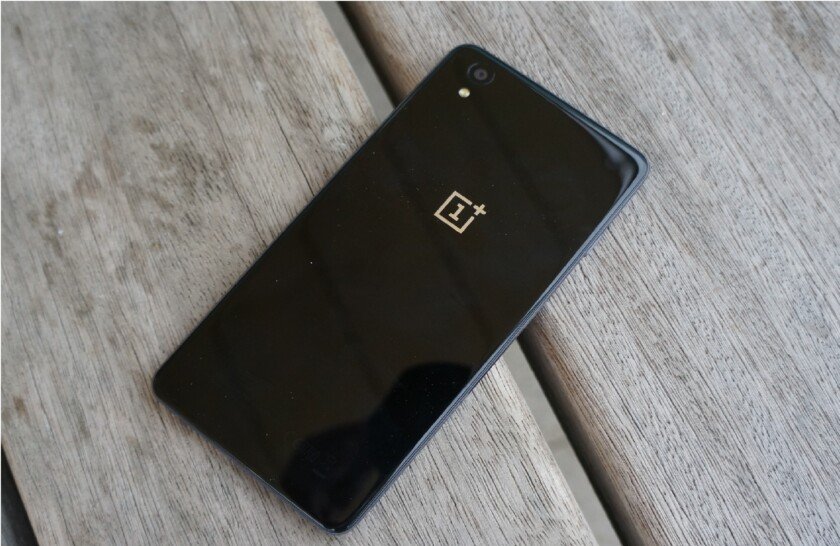 OnePlus X разрабатываться не будет