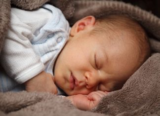 Что делать, когда ребенок плохо спит от 1 мес до 1 года: все советы терапевтов